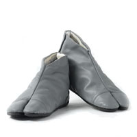 ninjashoes_poni_grey